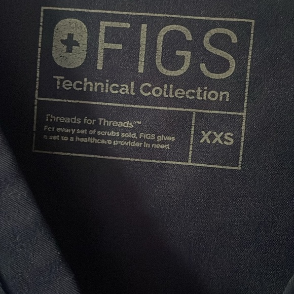 FIGS Scrub Top Size XXS - Picture 2 of 6